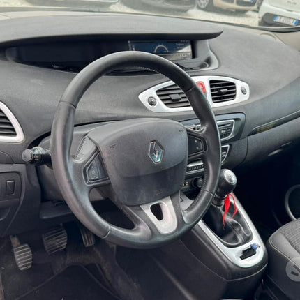 Renault Scénic 1.4 TCe Luxe