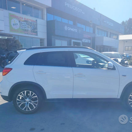 Mitsubishi ASX 1.6 DI-D 114 CV 4WD Instyle Navi