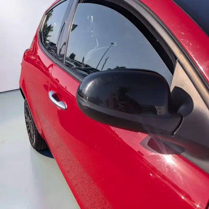 Lancia Ypsilon IDEALE PER NEO PATENTATI