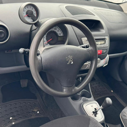 Peugeot 107 1.0 68CV 5p. Allure 2Tronic