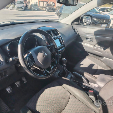 Mitsubishi ASX 1.6 DI-D 114 CV 4WD Instyle Navi