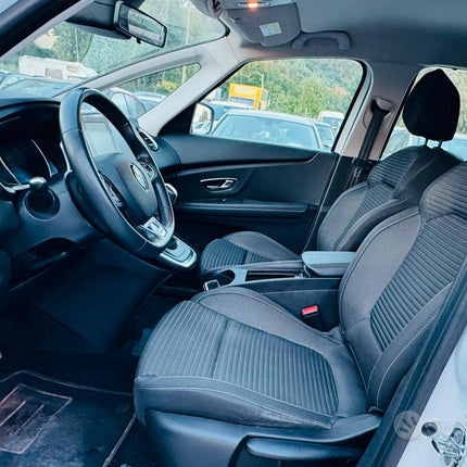 Renault Grand Scenic Blue dCi 120 CV EDC Initiale