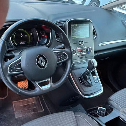 Renault Grand Scenic Blue dCi 120 CV EDC Initiale